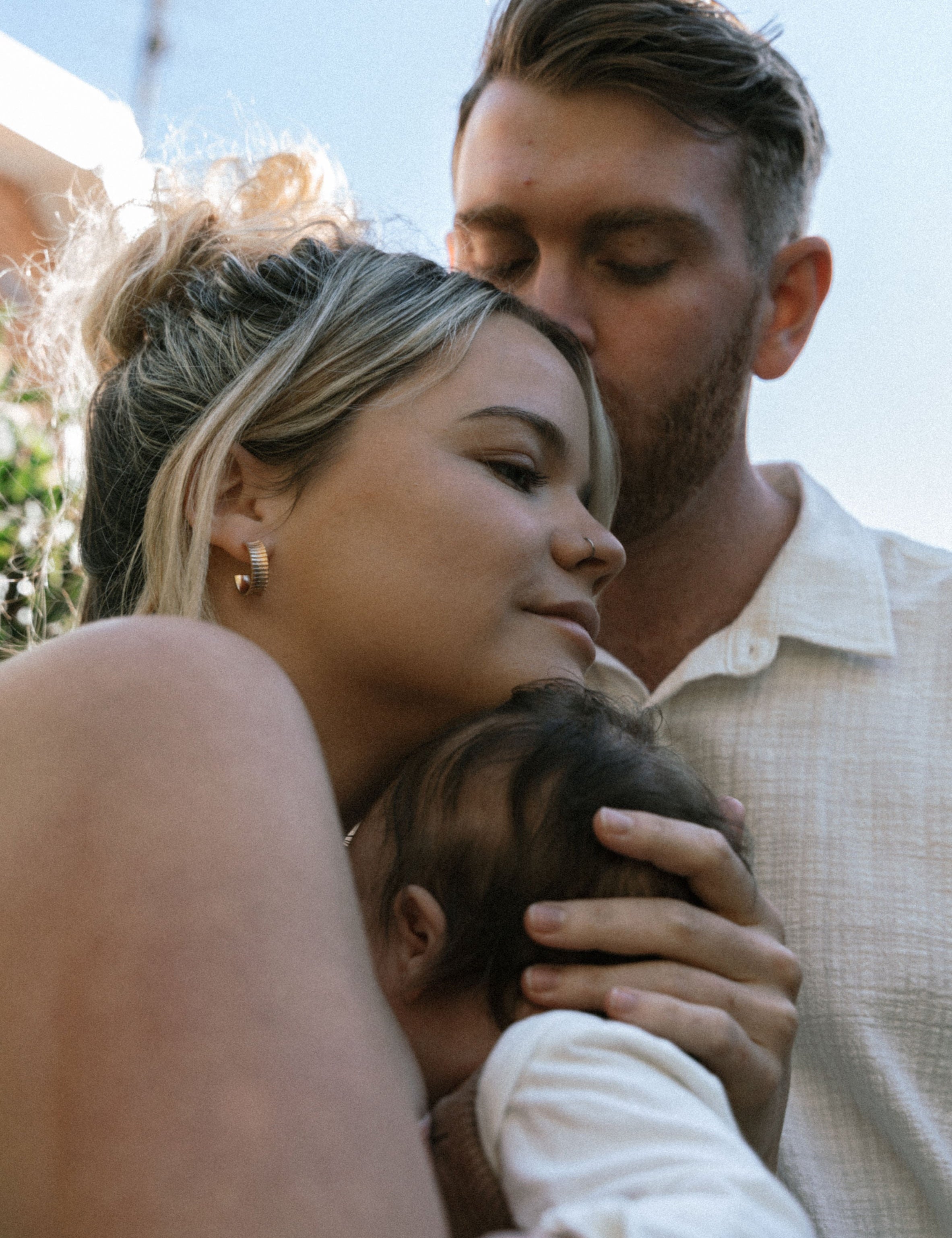 What Is Grounding — And Why New Mums Are Talking About It